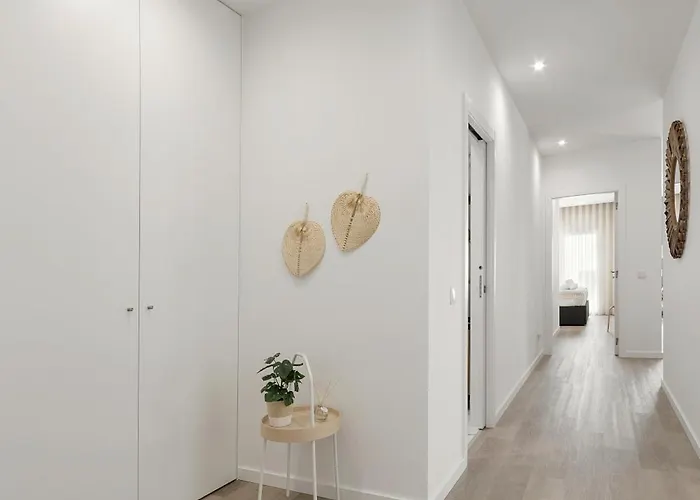 Apartment Wave The Waves *