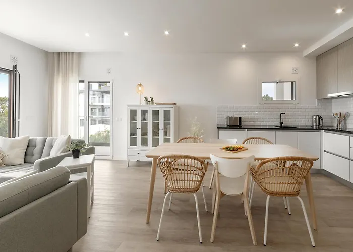 Wave The Waves Nazare